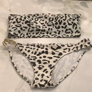 SUPER CUTE CREAM WHITE WITH GOLD ACCENT 2 PIECE SWIMSUIT